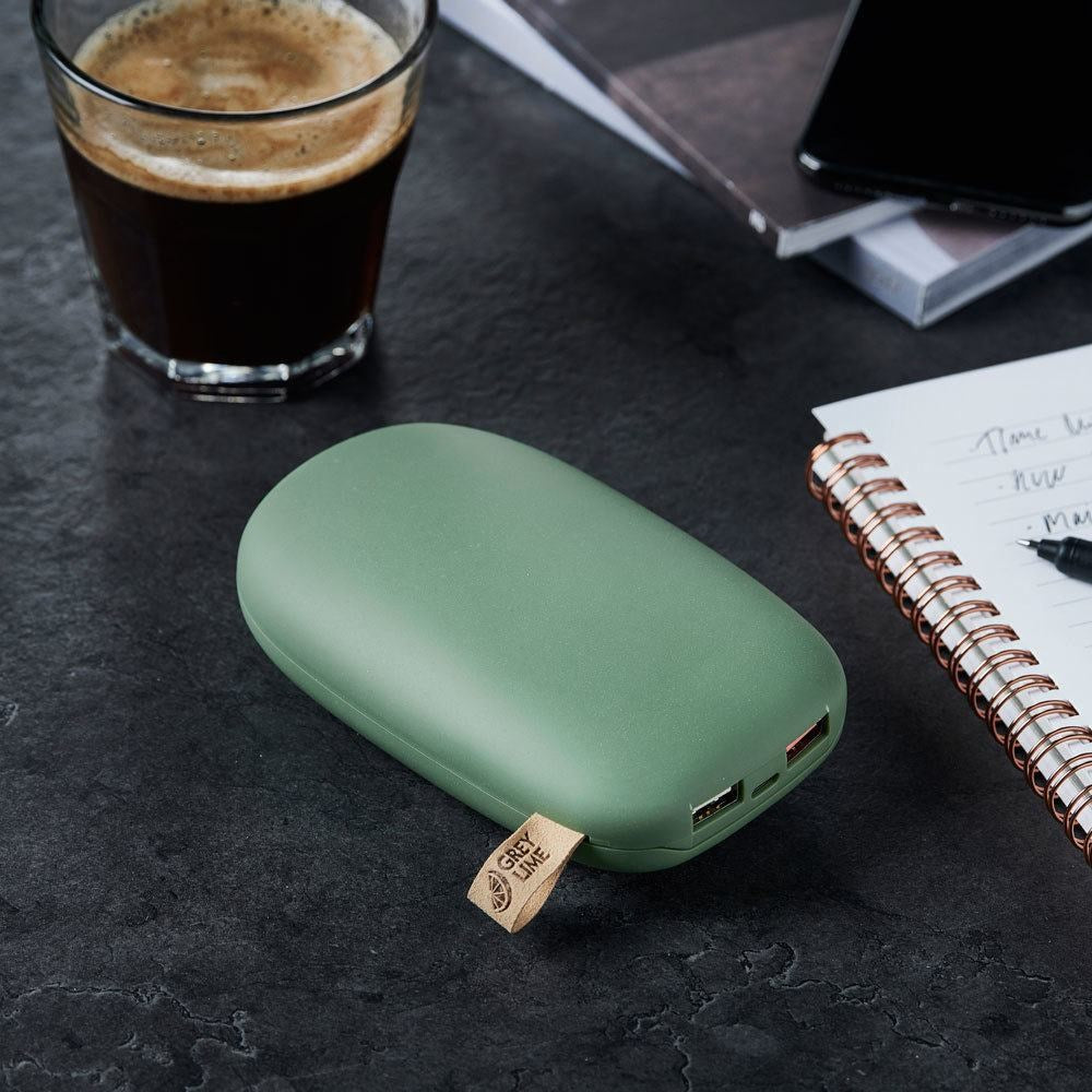 https://cdn.shopify.com/s/files/1/0950/5387/3523/files/greylime-power-stone-10-400-mah-powerbank-green-p104303-pa-bord.jpg?v=1759748096
