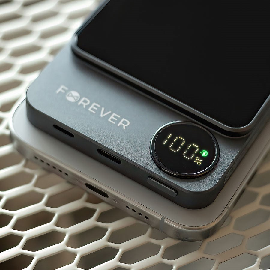 https://cdn.shopify.com/s/files/1/0950/5387/3523/files/gsm181434-forever-matb-200-20w-5-000-mah-magsafe-powerbank-sort-5.jpg?v=1759552811
