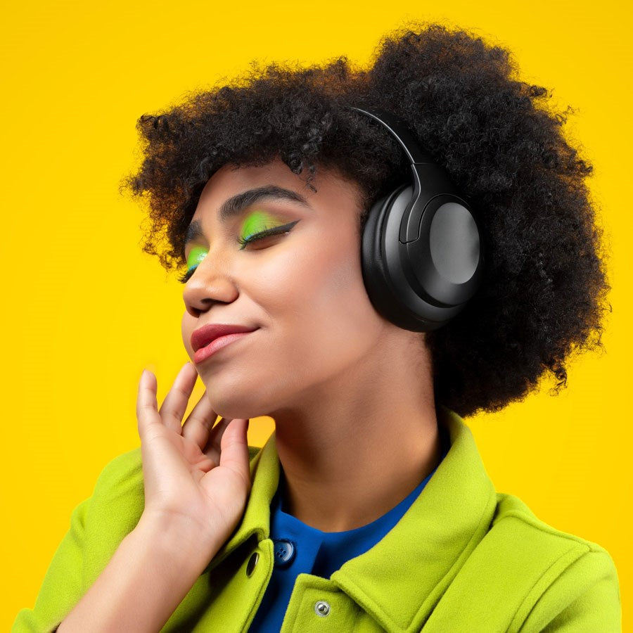 https://cdn.shopify.com/s/files/1/0950/5387/3523/files/hive-aura-5-anc-niceboy-hive-aura-5-anc-headphones-5.jpg?v=1761047702