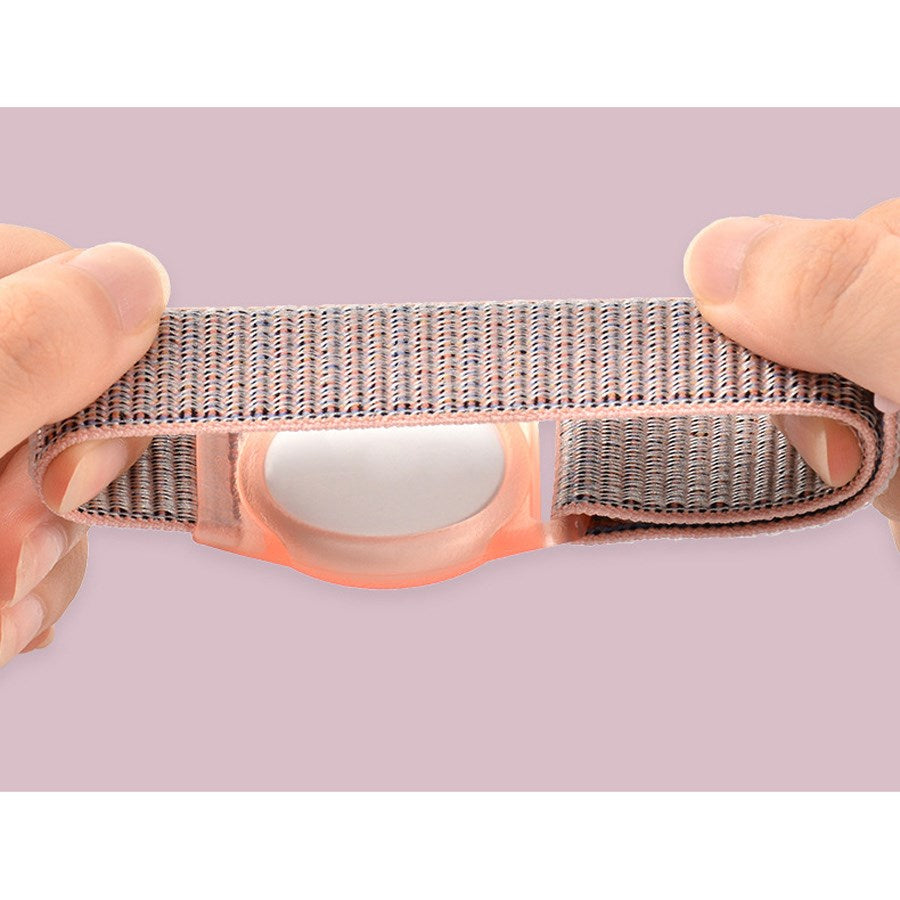 https://cdn.shopify.com/s/files/1/0950/5387/3523/files/lpcover0023_lippa-nylon-wrist-band-for-kids-and-elderly-pink-3.jpg?v=1759552680