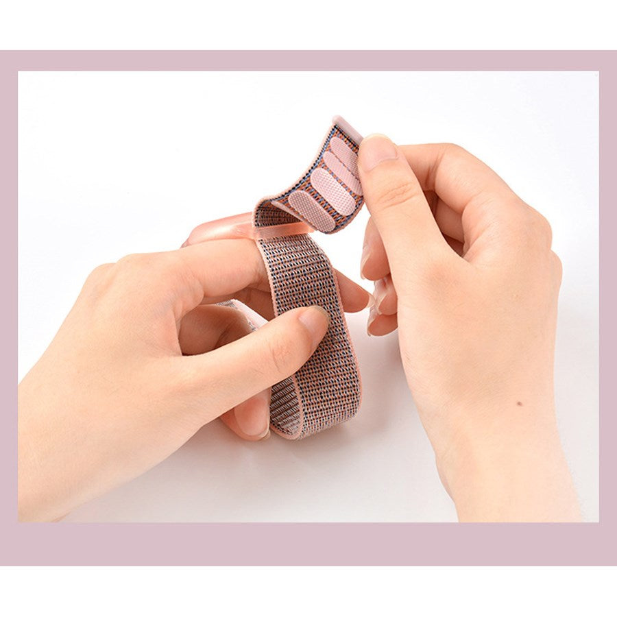 https://cdn.shopify.com/s/files/1/0950/5387/3523/files/lpcover0023_lippa-nylon-wrist-band-for-kids-and-elderly-pink-5.jpg?v=1759552680