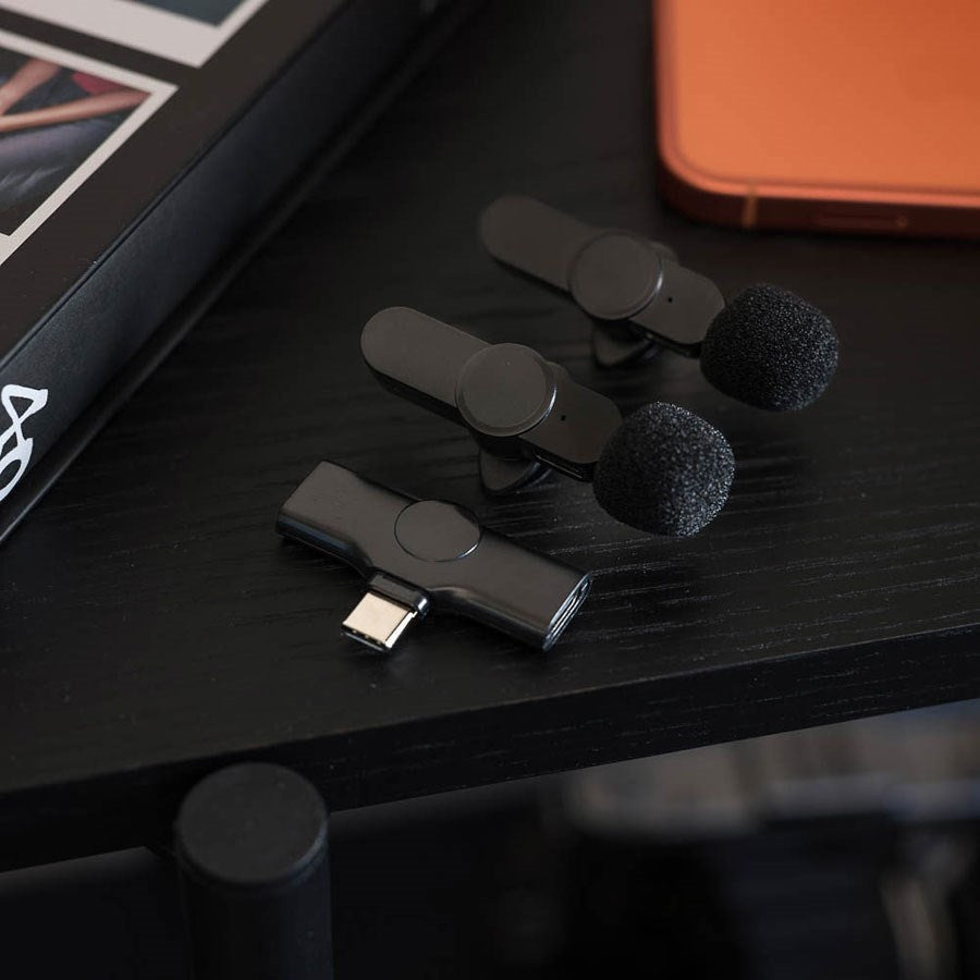 https://cdn.shopify.com/s/files/1/0950/5387/3523/files/lpk52-c_lippa-dobbelt-traadloes-lavalier-mikrofon-usb-c_06.jpg?v=1770172945