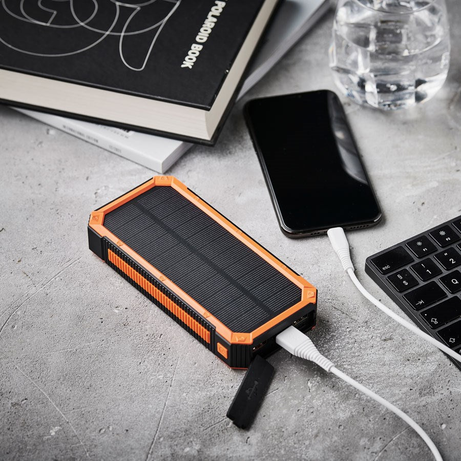 https://cdn.shopify.com/s/files/1/0950/5387/3523/files/lppb20000spf_-lippa-20-000-mah-7w-foldable-solar-powerbank_motk.jpg?v=1759743887